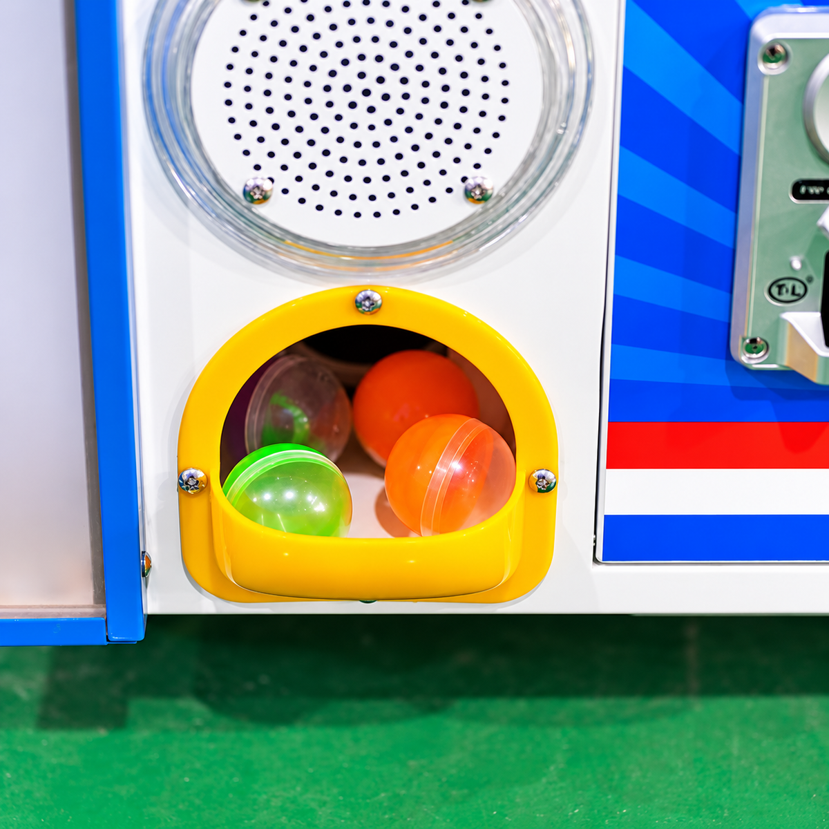 Eurostyle Jinns Coin Operated Basketball Arcade Machine