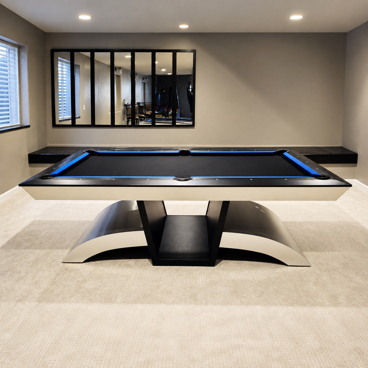 Deluxe Texas Hold’em Poker Table with Multicolor Felt