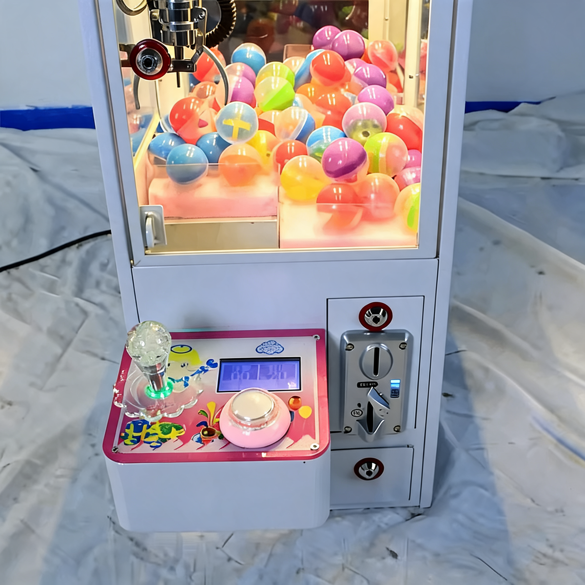 Commercial Modern Coin Operated Machine Mini Crane Claw